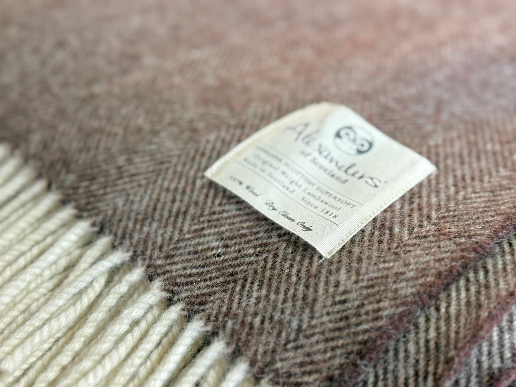 Traditional Weight Lambswool Blanket - Chocolate Spice Herringbone
