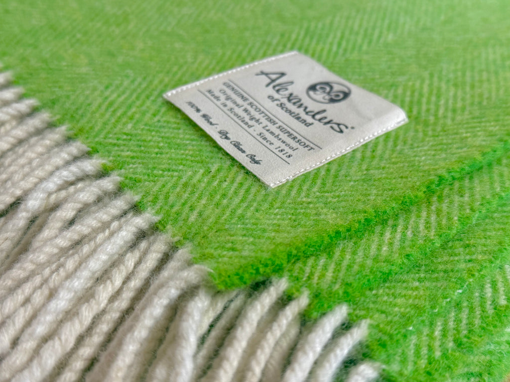 Traditional Weight Lambswool Blanket - Garden Leaf Herringbone