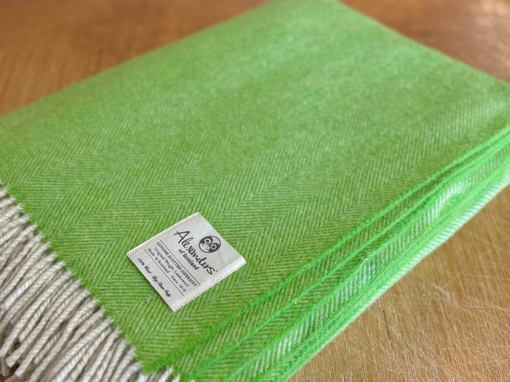 Traditional Weight Lambswool Blanket - Garden Leaf Herringbone